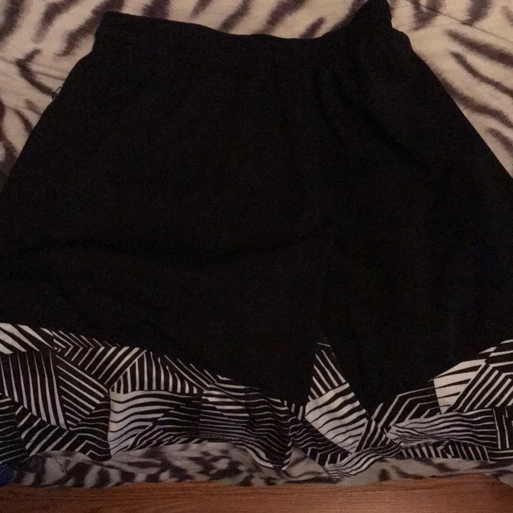 A set of 3 Xersion shorts